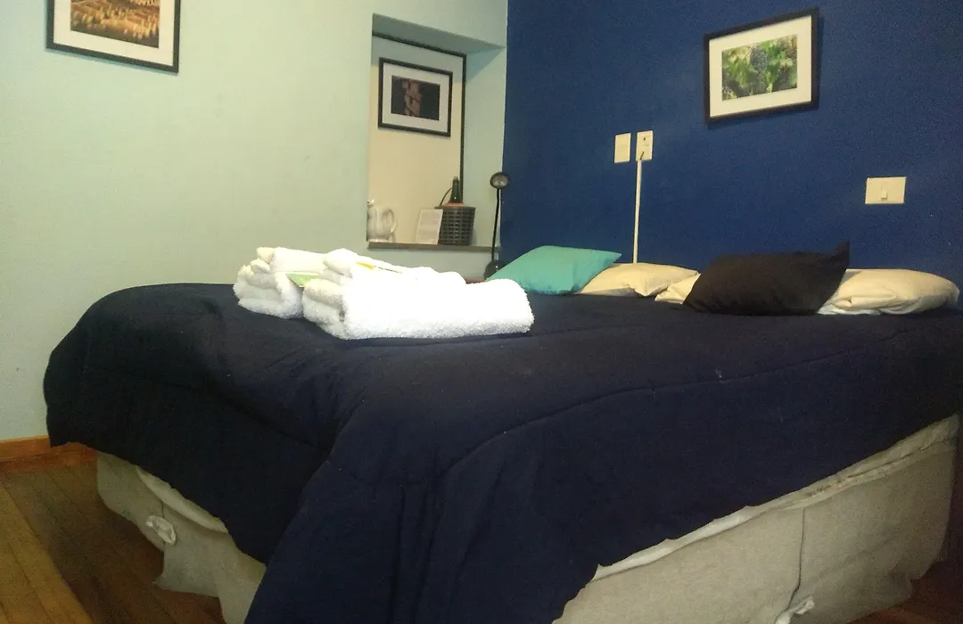 Sabatico Travelers Hostel & Guesthouse-1